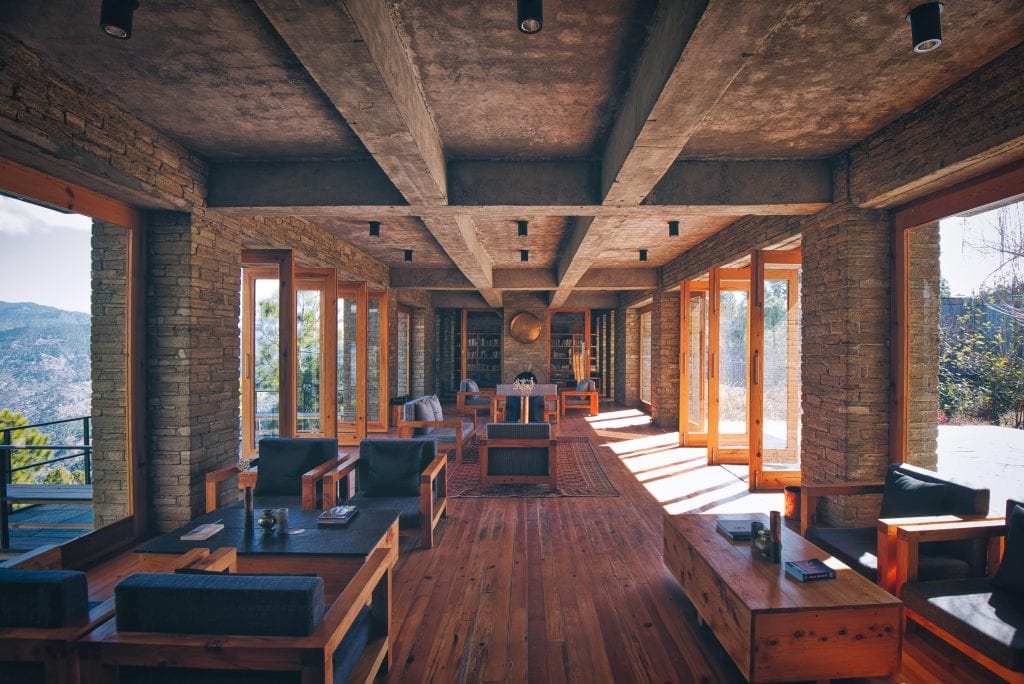 SriLanka-based architects Pradeep Kodikara and Jineshi Samaraweera Creates an Architectural firm - Scale Magazine