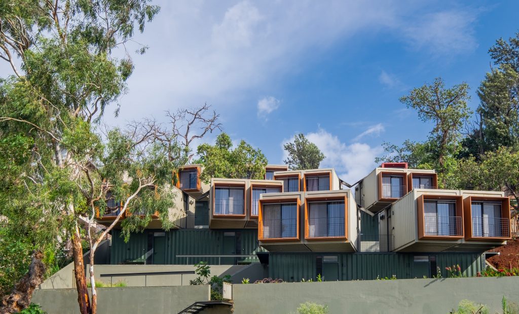 Backpackers Hostel designed by Madhav Joshi & Associates - Scale Magazine