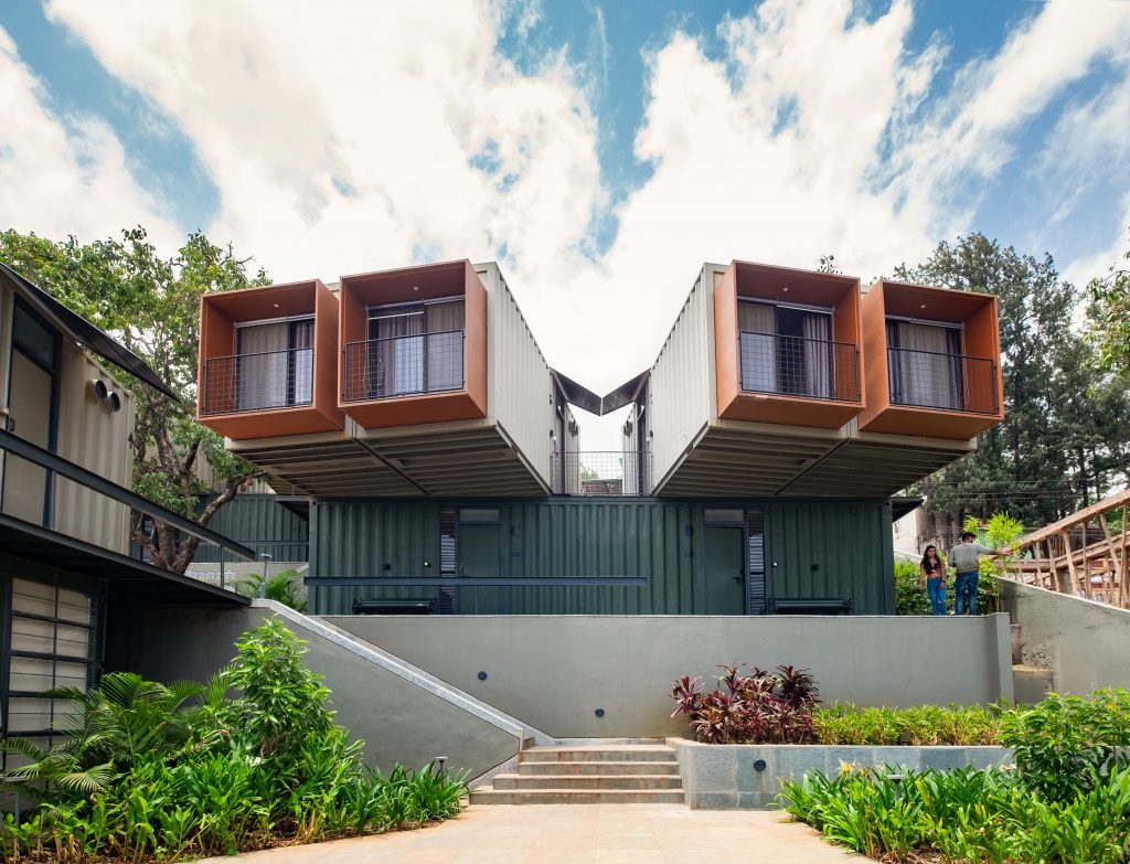 Backpackers Hostel designed by Madhav Joshi & Associates - Scale Magazine