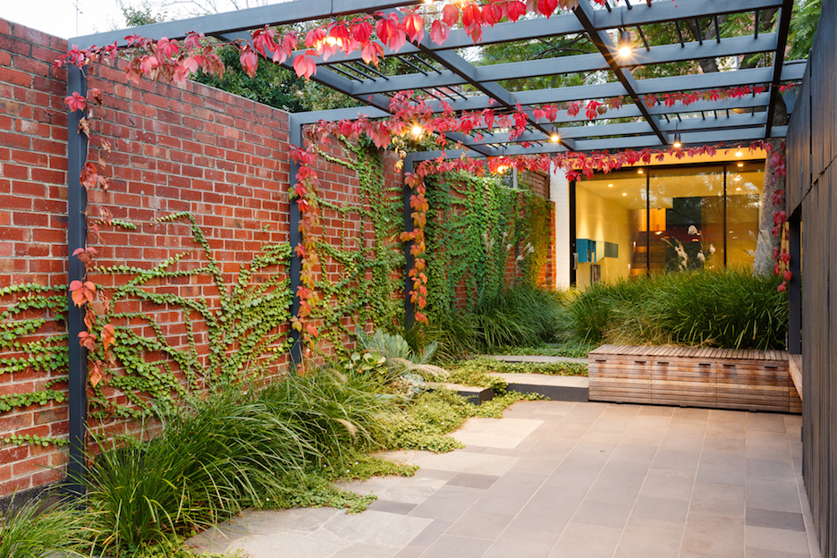 Eckersley Garden Architecture - Scale Magazine