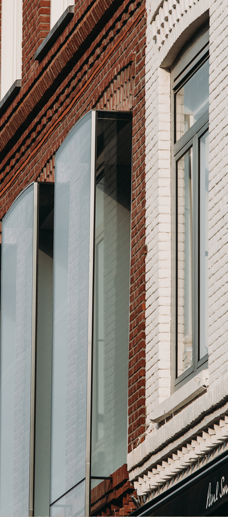 UNStudio has renovated of the facade of P.C. Hooftstraat 138 in Amsterdam - Scale Magazine