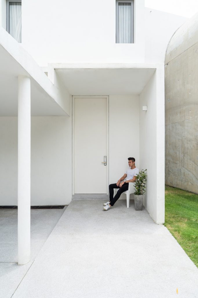 BewBoc House Designed by Fabian Tan Architect - Scale Architectural and Design Magazine