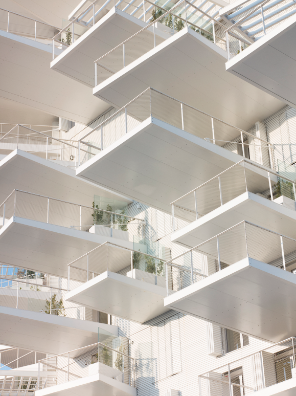 Sou Fujimoto from Japan, joined forces to createL’Arbre Blanc , a residential tower with many technical innovations - Scale Architectural and Design Magazine