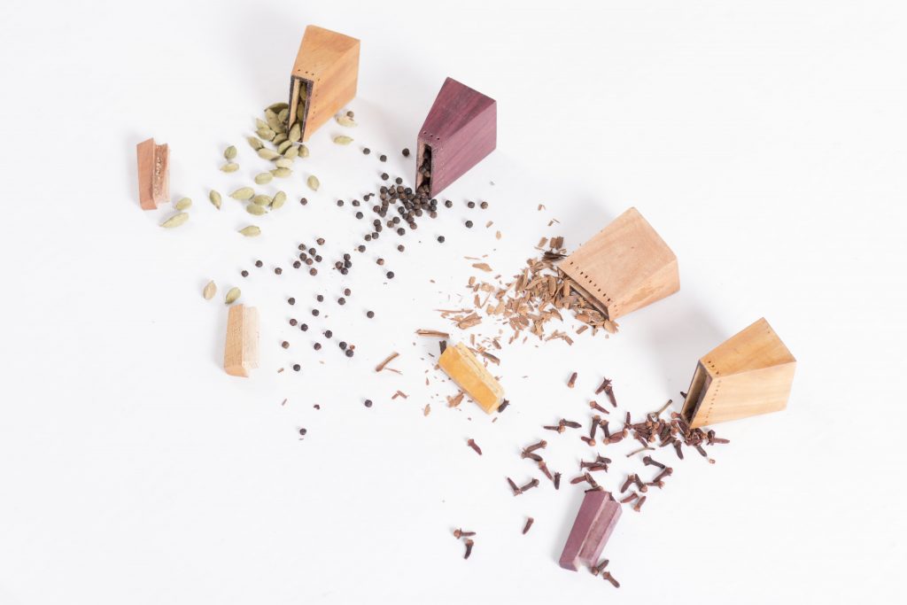 SPICETINS was a souvenir designed by SM.LL for the Metagreen Dimensions - Scale Architectural and Design Magazine