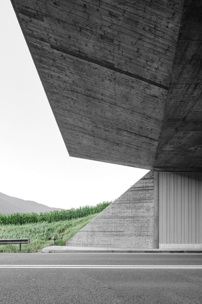 The Sinuous Curve: Mobility Solution by MoDus at Bressanone - Scale Architectural and Design Magazine