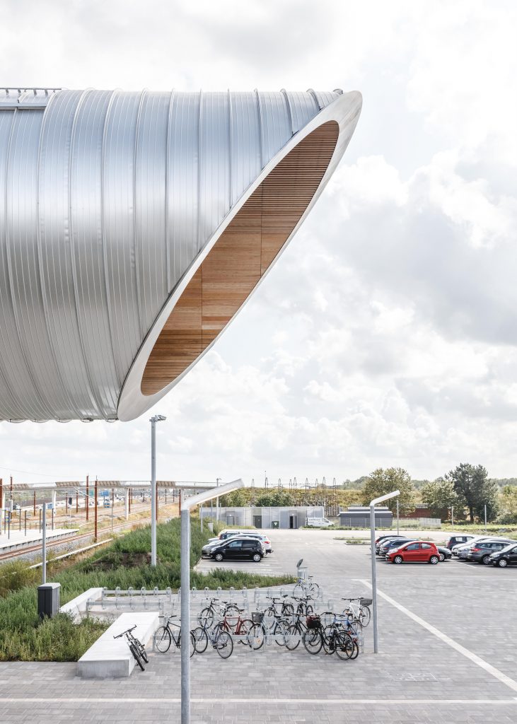 The traffic hub Køge Nord Station is a spectacular footbridge by an architectural team consisting of COBE and DISSING+WEITLING architecture - Scale architectural and Design Magazine