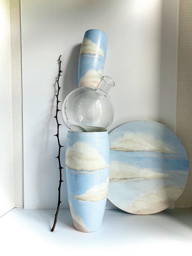 NewYork based designer, Jonathan Hansen creates blue-themed, Baroque-inspired porcelain tableware - Scale Architectural and Design Magazine