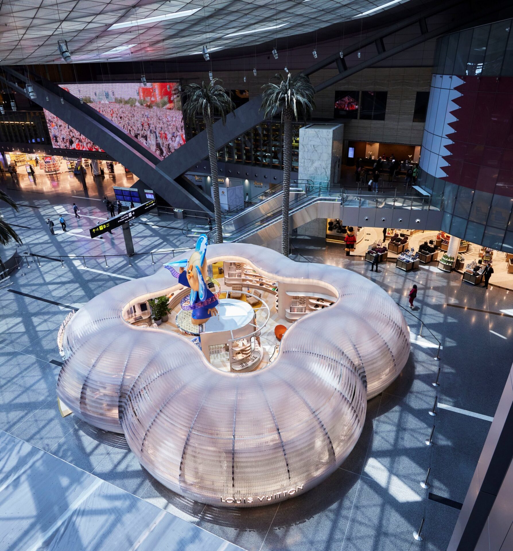 Doha: Louis Vuitton lounge opening
